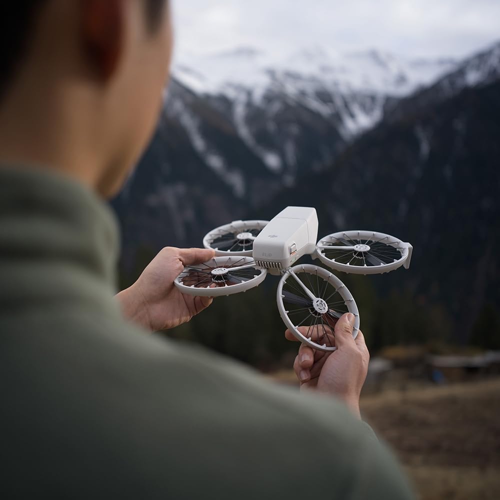 Drone DJI Flip Standard (Com tela) - Disponível AMÉRICA